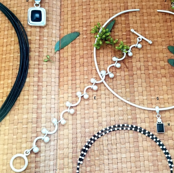 Silpada Sterling Silver DNA Bracelet - Picture 7 of 9